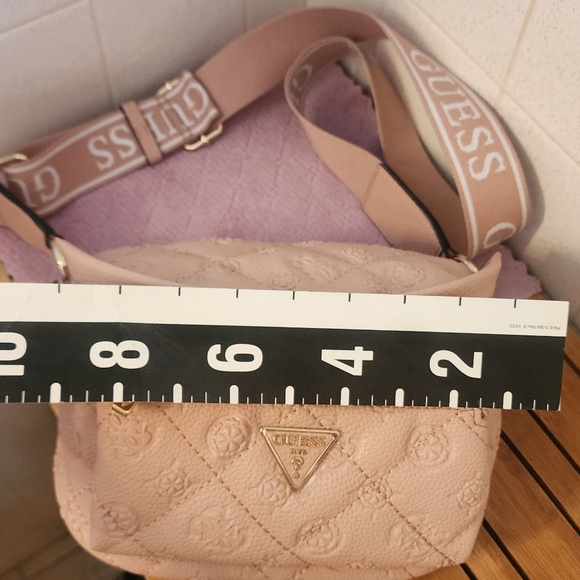 GUESS Sling bag - Picture 4 of 8